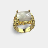 MOTHER OF PEARL RING (GOLD)